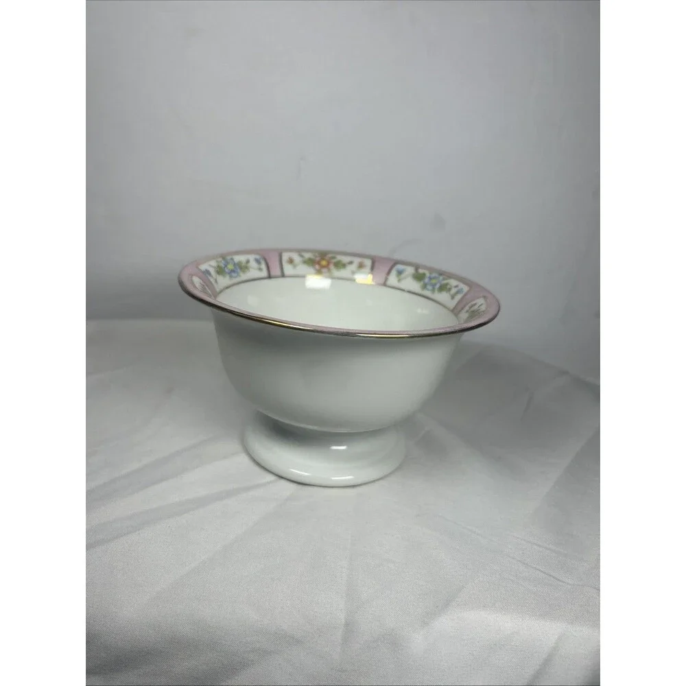 Vtg Meito China MEI63 Nippon Berry Bowl Pink Rim Floral Gold Panels Unmarked